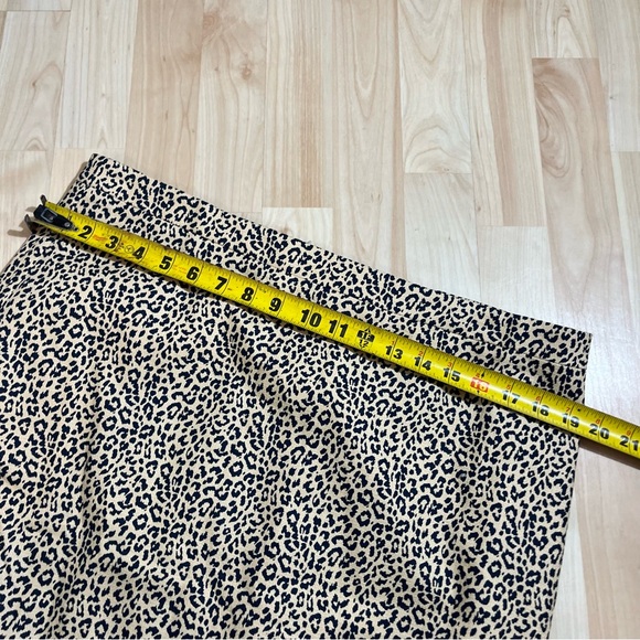 J Crew Womens 100% Cotton leopard print pencil skirt size 14 - Picture 3 of 6